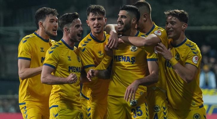 5 gollü maçta MKE Ankaragücü adını gruplara yazdırdı