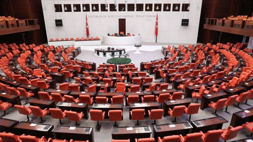 Devlet Memurları Kanun Teklifi Meclis’ten geçti