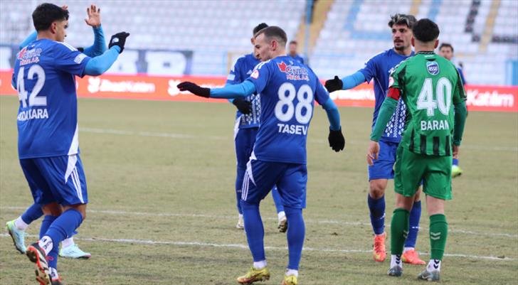 Erzurumspor FK adını gruplara yazdırdı