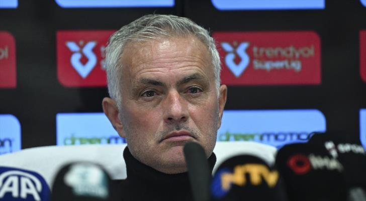 Jose Mourinho: “Olduğumuzdan daha güçlü olmalıyız”