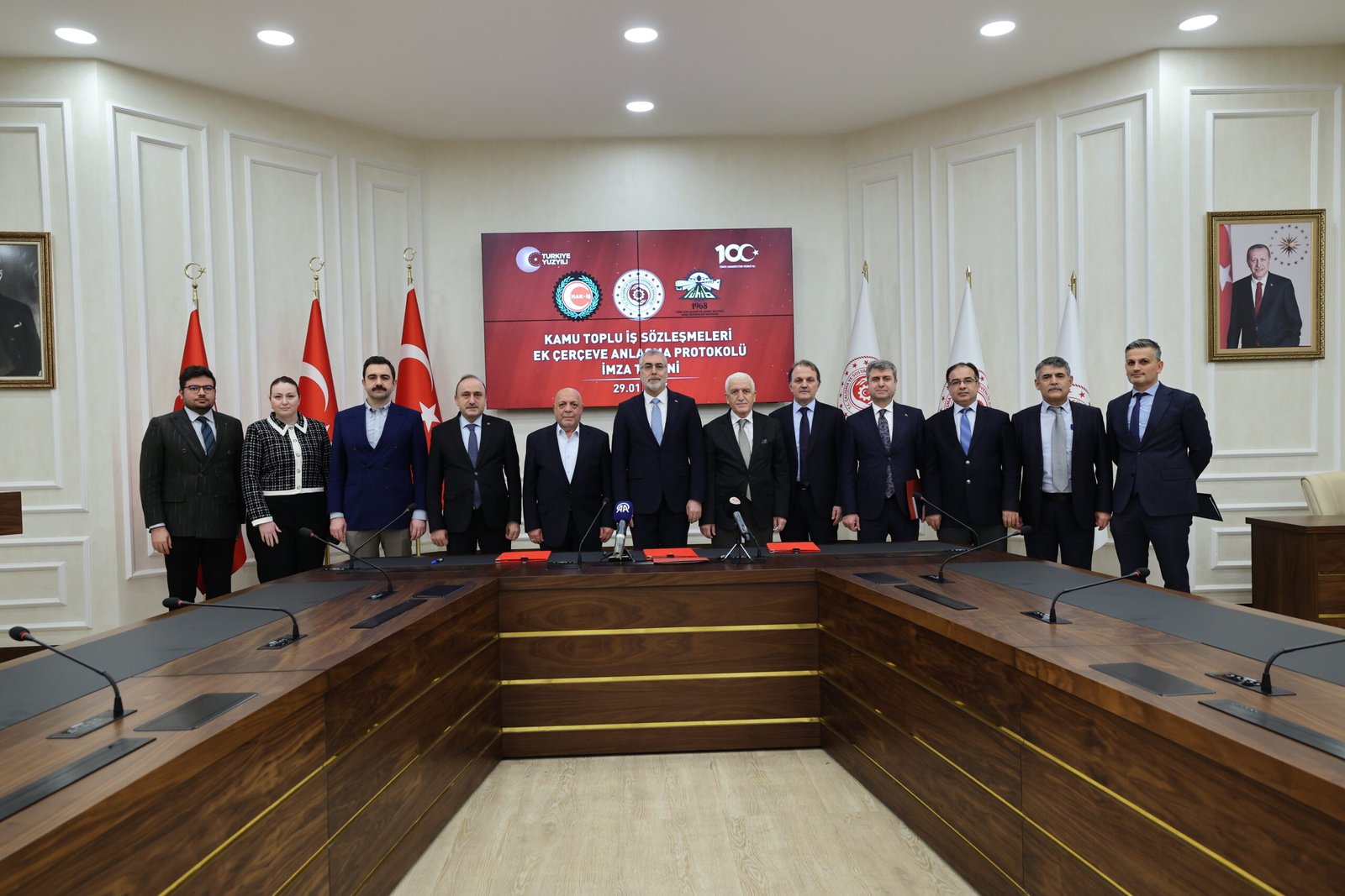 Kamu işçisi için pazarlık masası kuruluyor