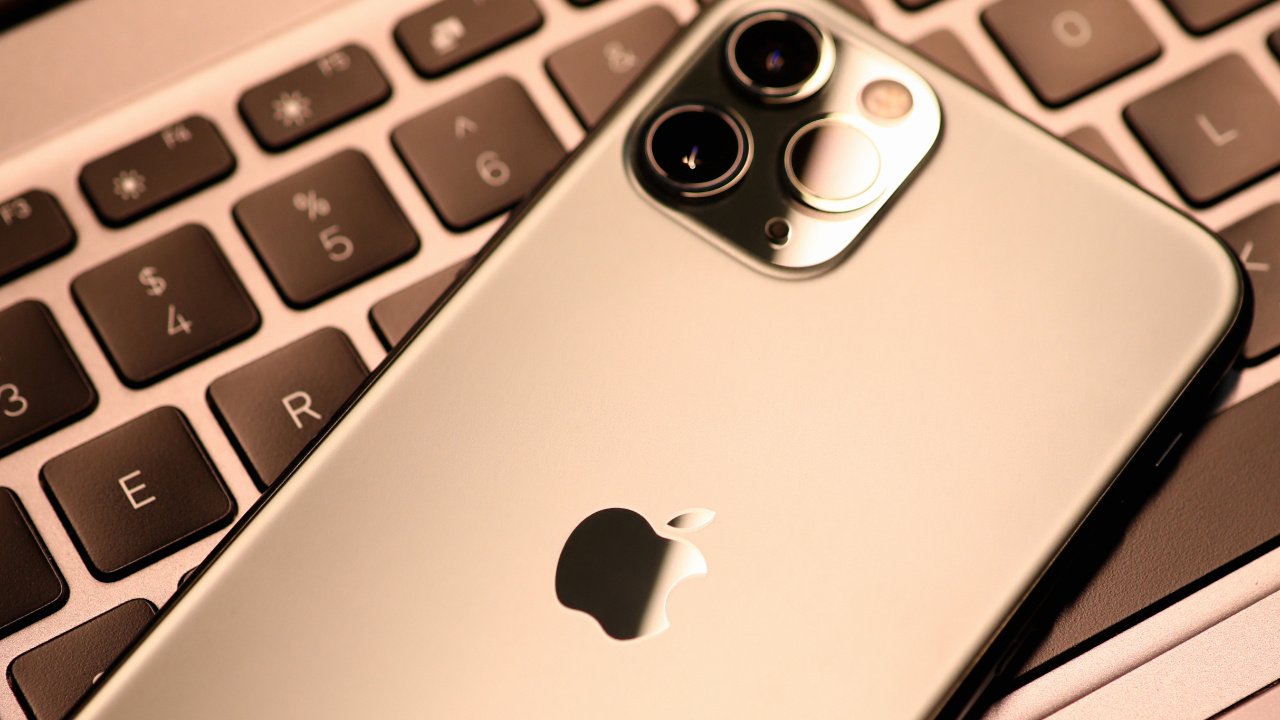 Bir sızıntı daha, iPhone 17’nin tasarım değişikliğinden bahsediyor