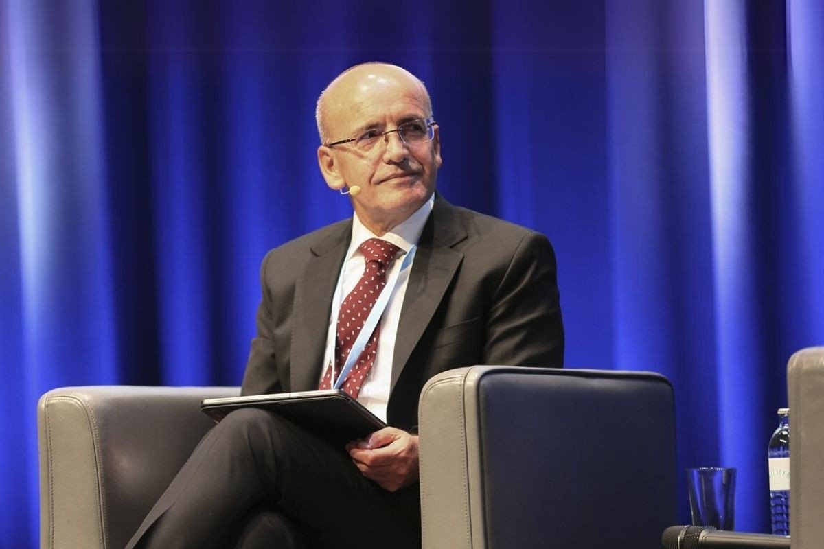 Hazine ve Maliye Bakanı Mehmet Şimşek’ten Londra’daki yatırımcılara kur ve faiz yanıtı