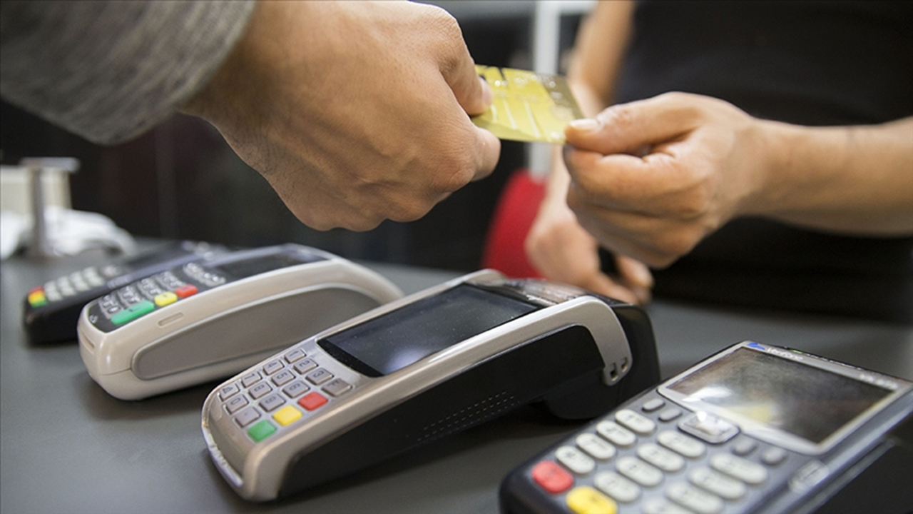 İç talepte belirgin yavaşlama: Kartlı harcamada son 3 yılın en düşük artışı!