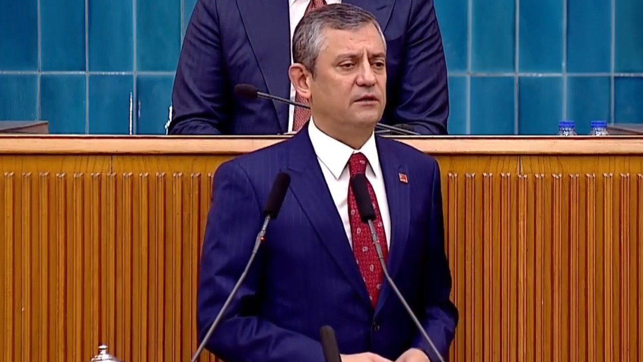 Özgür Özel’den Belediyelere yönelik operasyona sert tepki