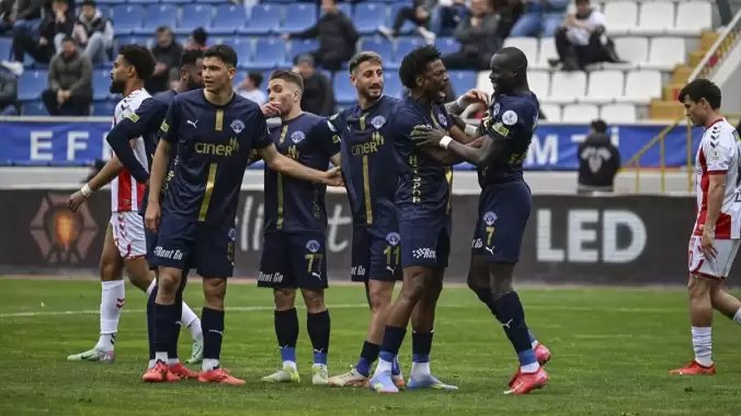 Kasımpaşa, Sivasspor’u devirdi!