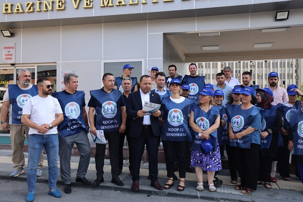 Koop-İş, Hazine ve Maliye Bakanlığı’nda grev ilan etti