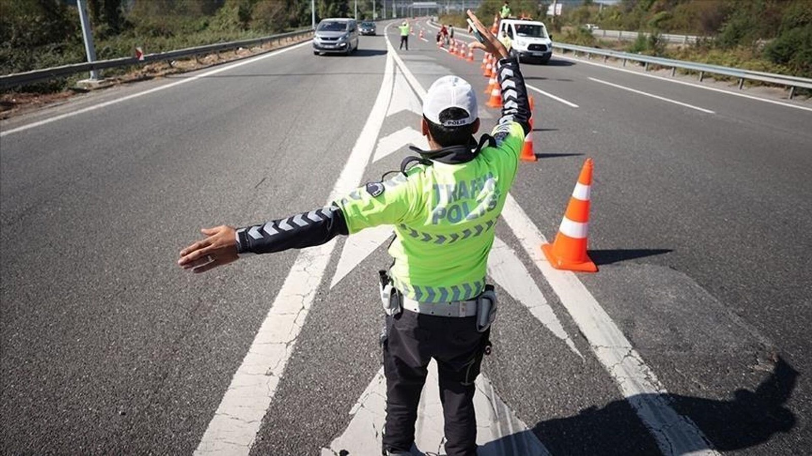 Bakan Yerlikaya, trafikte yeni dönemin detaylarını açıkladı