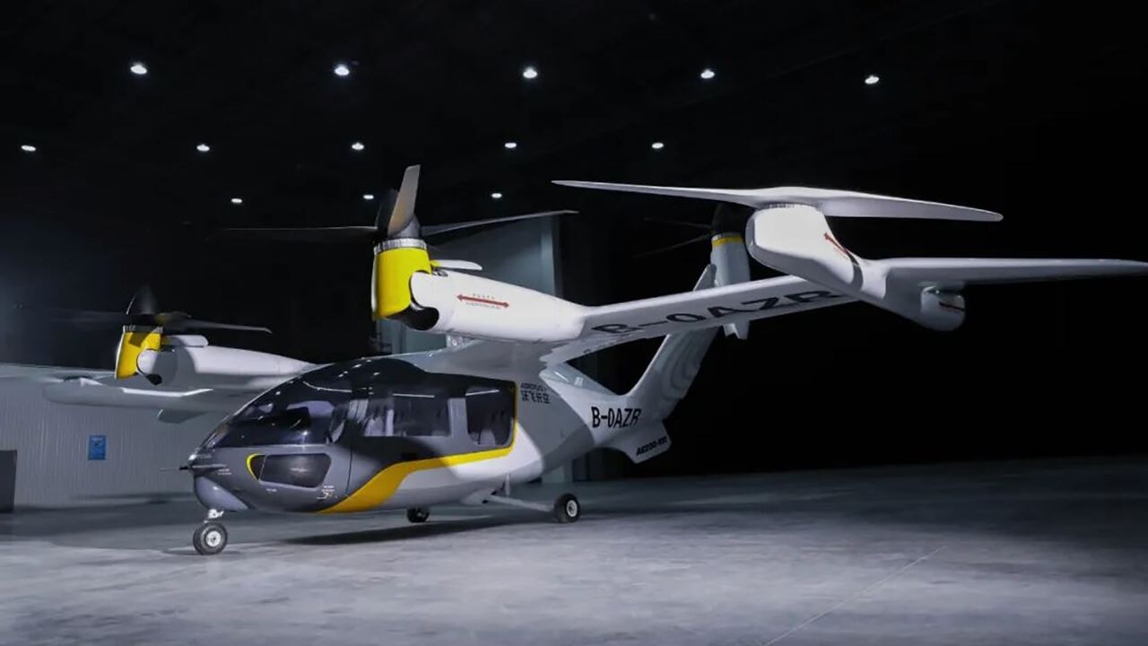 Uçan araba sonunda gerçek oldu