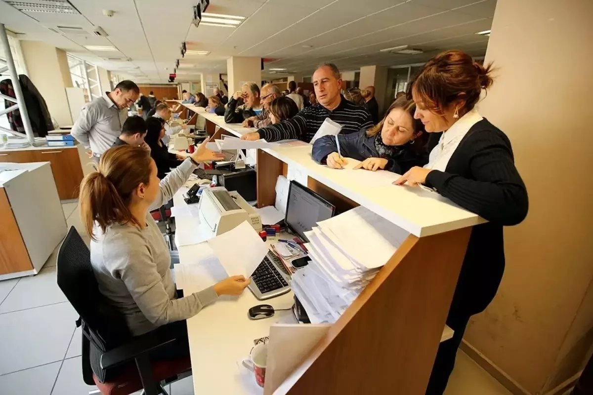 Milyonlarca çalışanı ilgilendiren izin sisteminde köklü değişikliğe gidiliyor